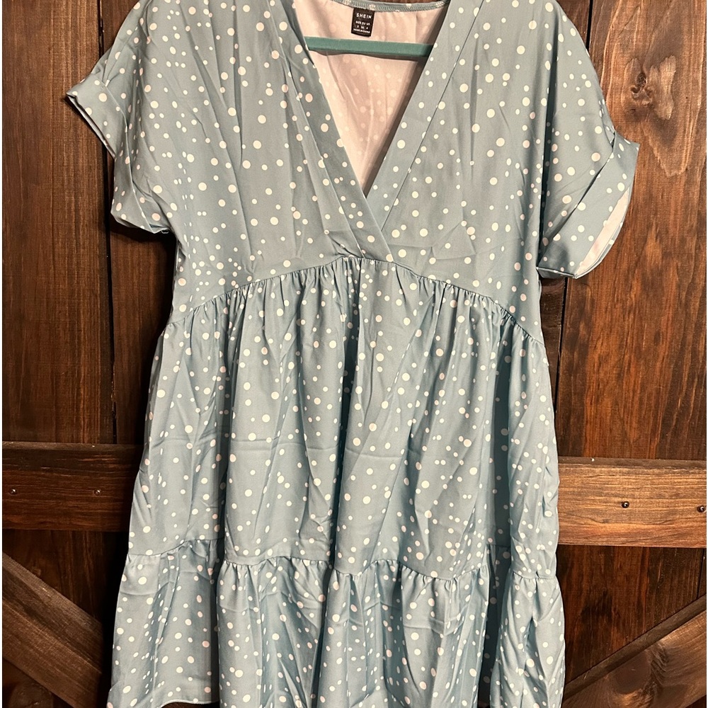 Polka Dot Hem smock dress